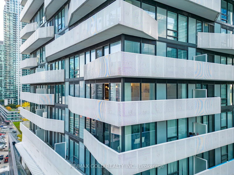 1202 - 100 Harbour Street