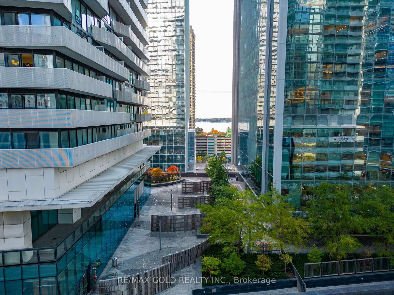 100 Harbour Street • #1202 • Toronto, ON photo 29
