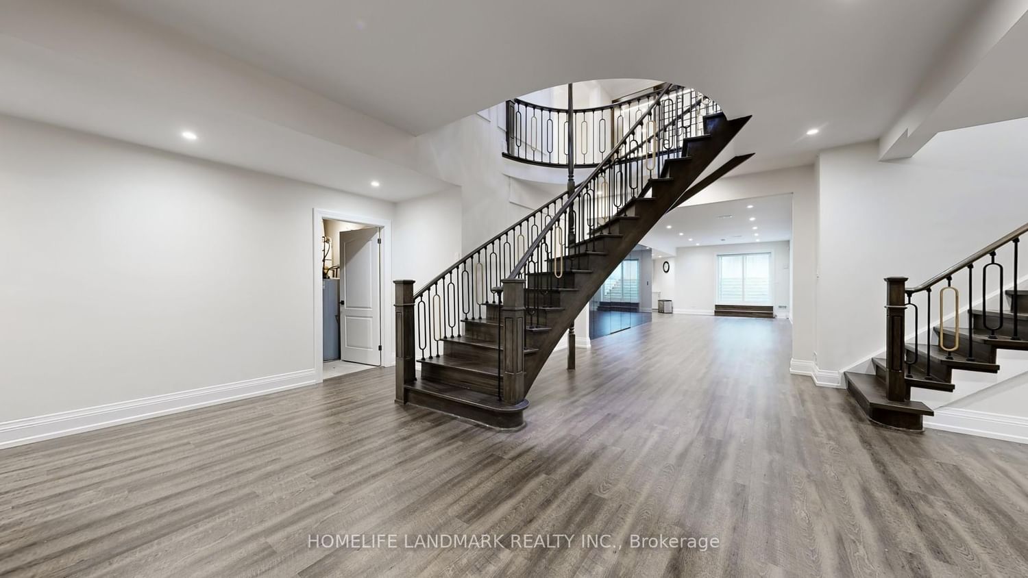 20 Blaine Drive • Toronto, ON photo 34