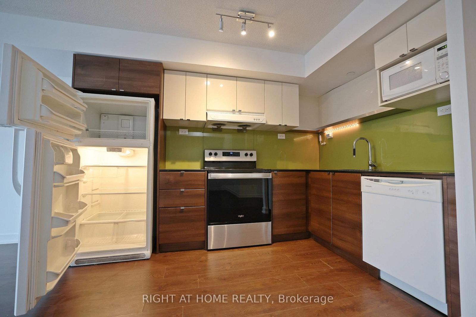 308 - 72 esther shiner Boulevard, Toronto 5
