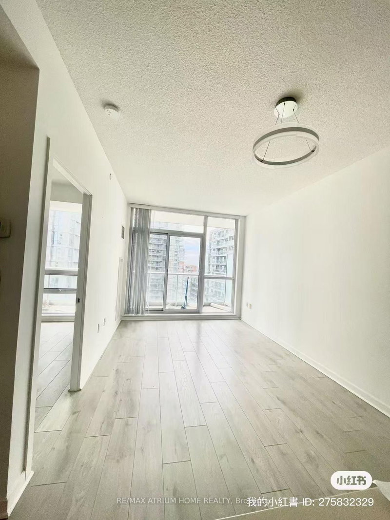 806 - 62 Forest Manor Road