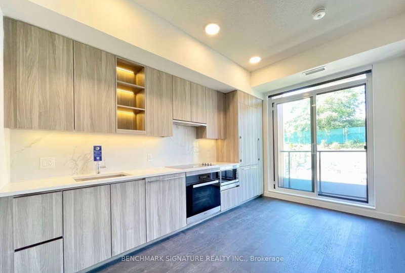 V306 - 25 Mcmahon Drive