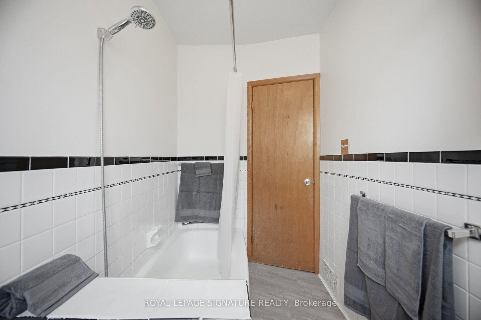 43 Marchmount Road • Toronto, ON photo 31