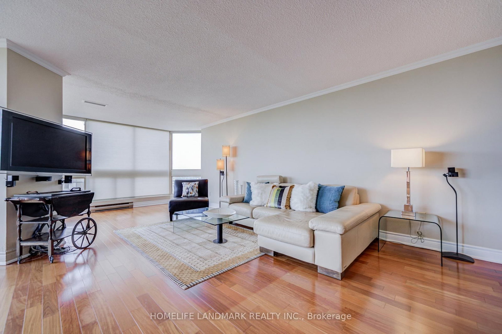 10 Kenneth Avenue • #PH 05 • Toronto, ON photo 10