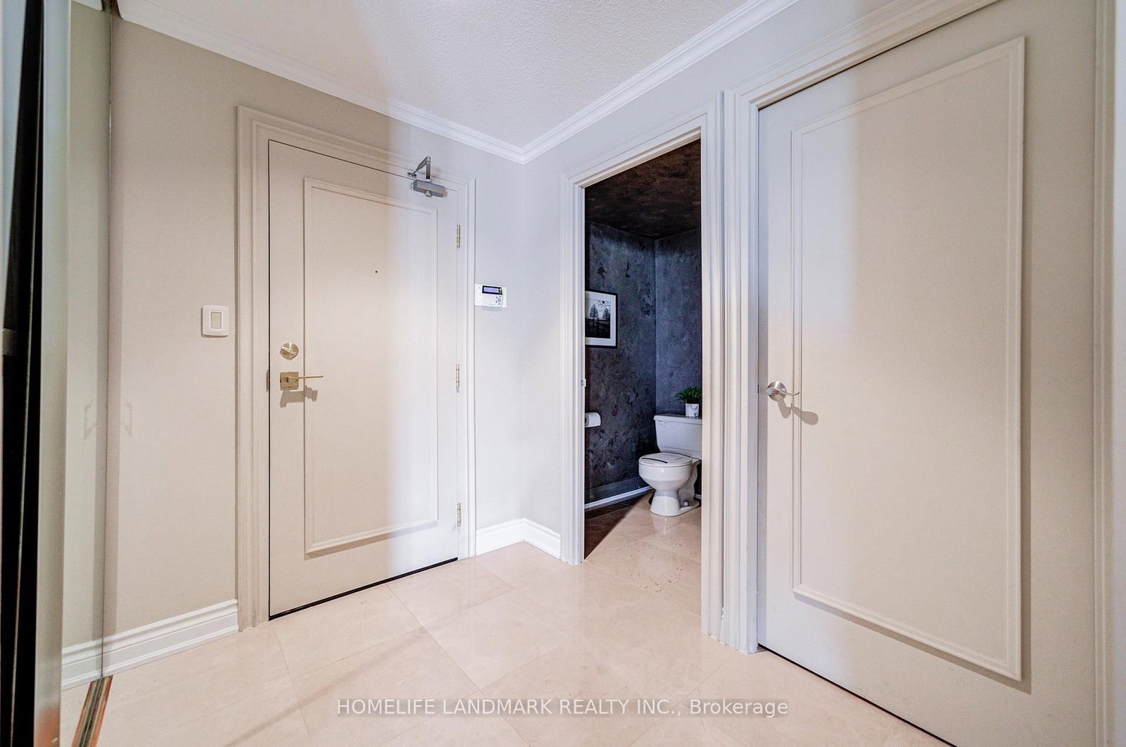 10 Kenneth Avenue • #PH 05 • Toronto, ON photo 6