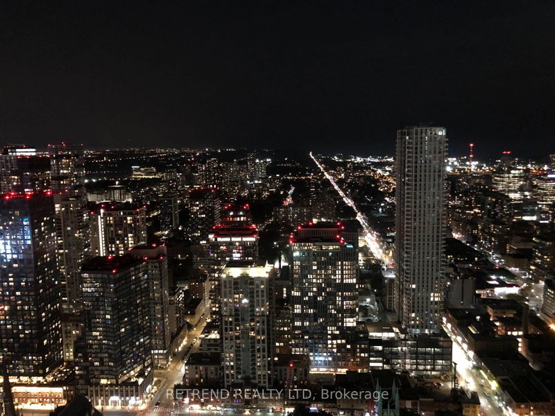 4704 - 197 Yonge Street