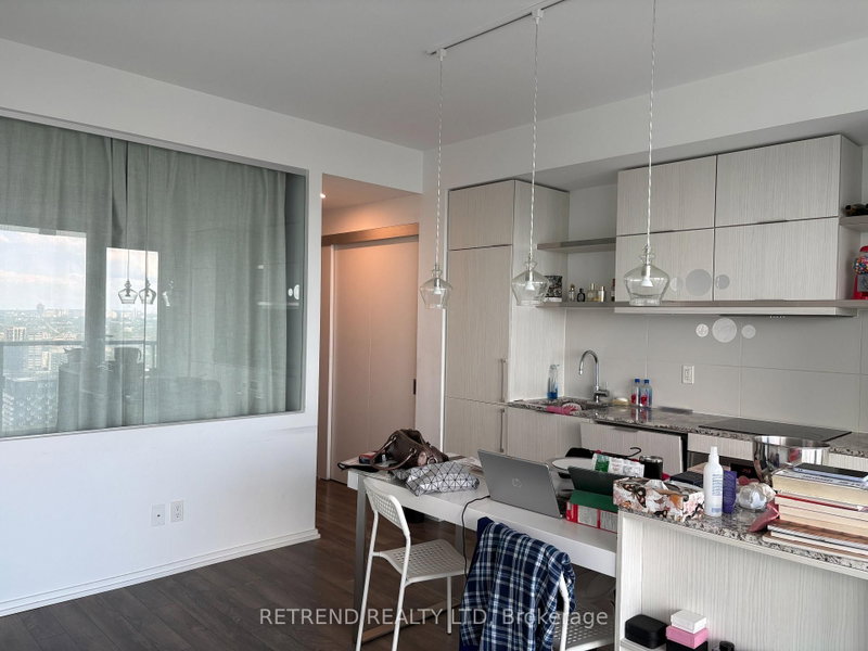 4704 - 197 Yonge Street