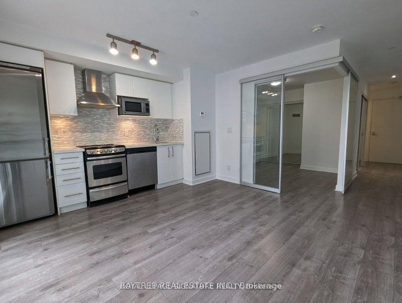 413 - 58 Orchard View Boulevard