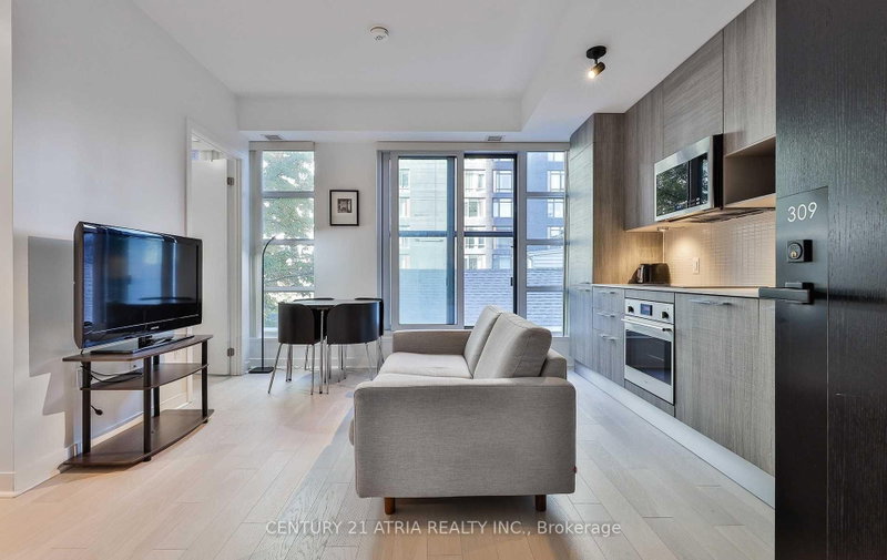 309 - 501 Adelaide Street W