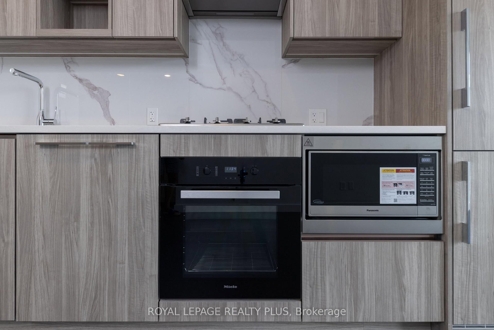 68 Esther Shiner Boulevard • #662 • Toronto, ON photo 10
