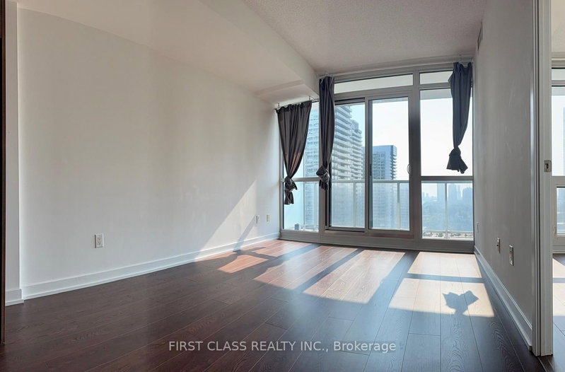 2510 - 121 Mcmahon Drive