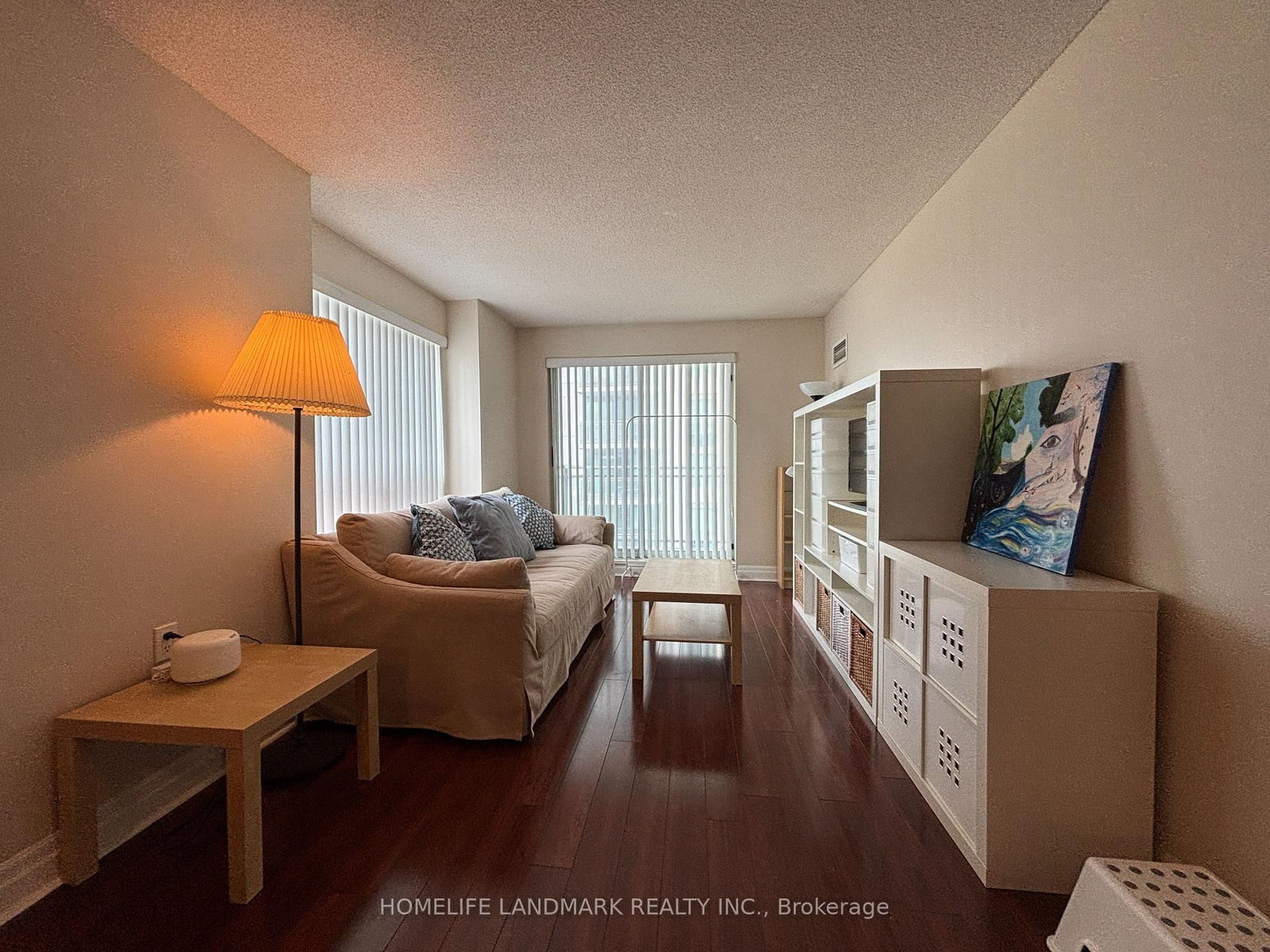 21 Hillcrest Avenue • #902 • Toronto, ON photo 8