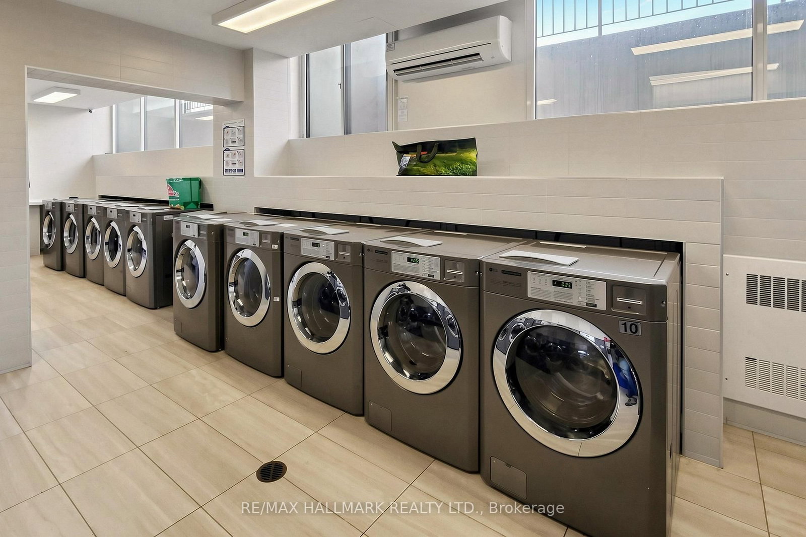 725 Don Mills Road • #1401 • Toronto, ON photo 28