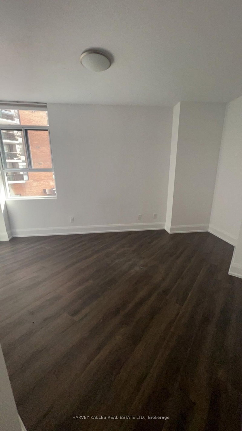 203 - 55 Charles Street W W