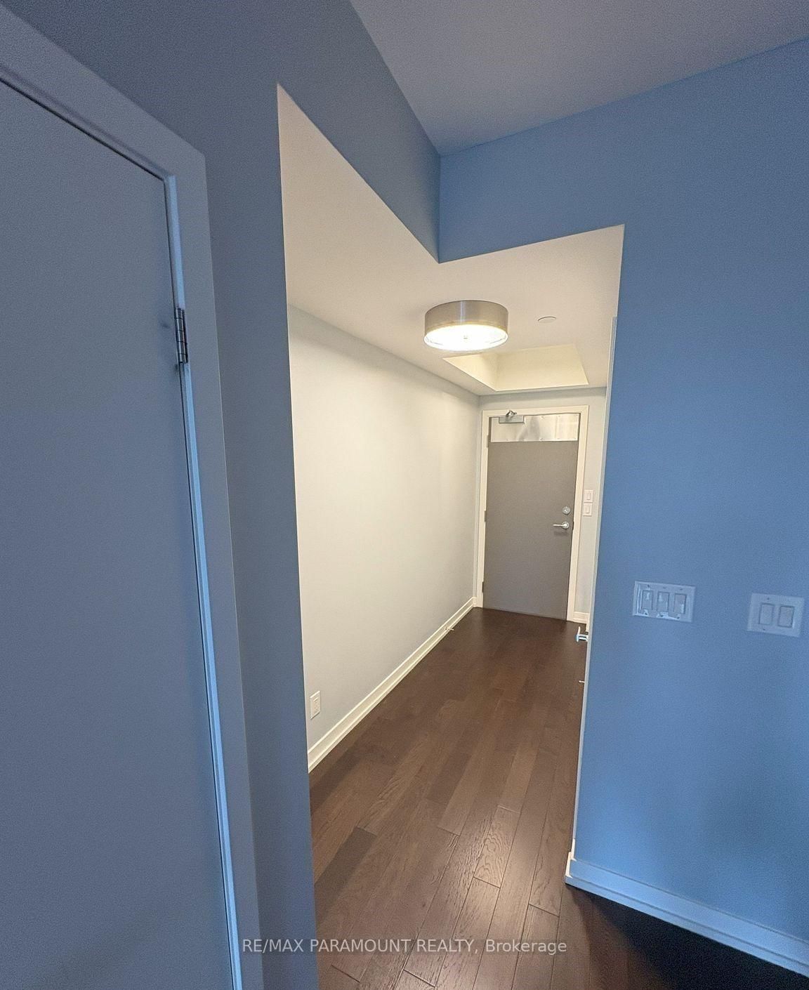 21 Widmer Street • #1103 • Toronto, ON photo 16