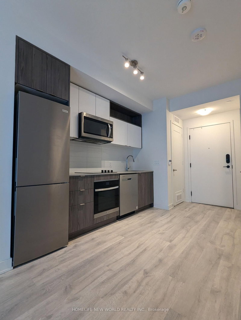 1643 - 121 Lower Sherbourne Street