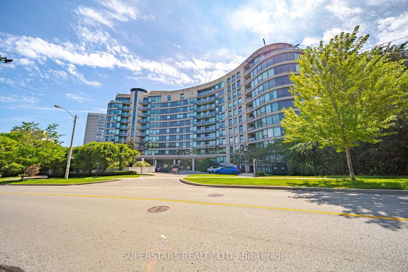 815 - 18 Valley Woods Road