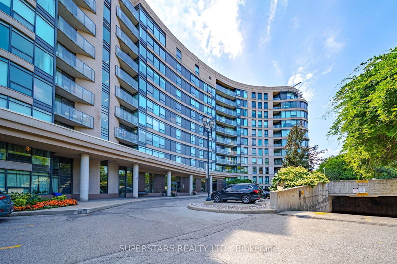815 - 18 Valley Woods Road