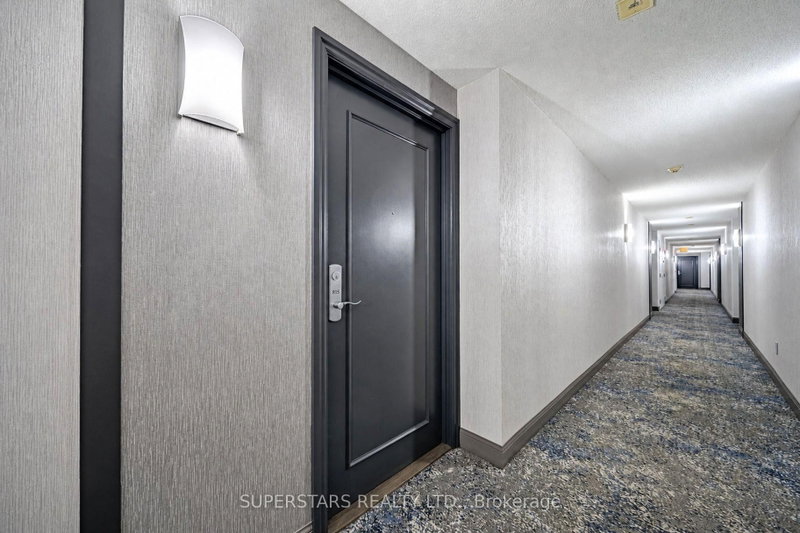 815 - 18 Valley Woods Road