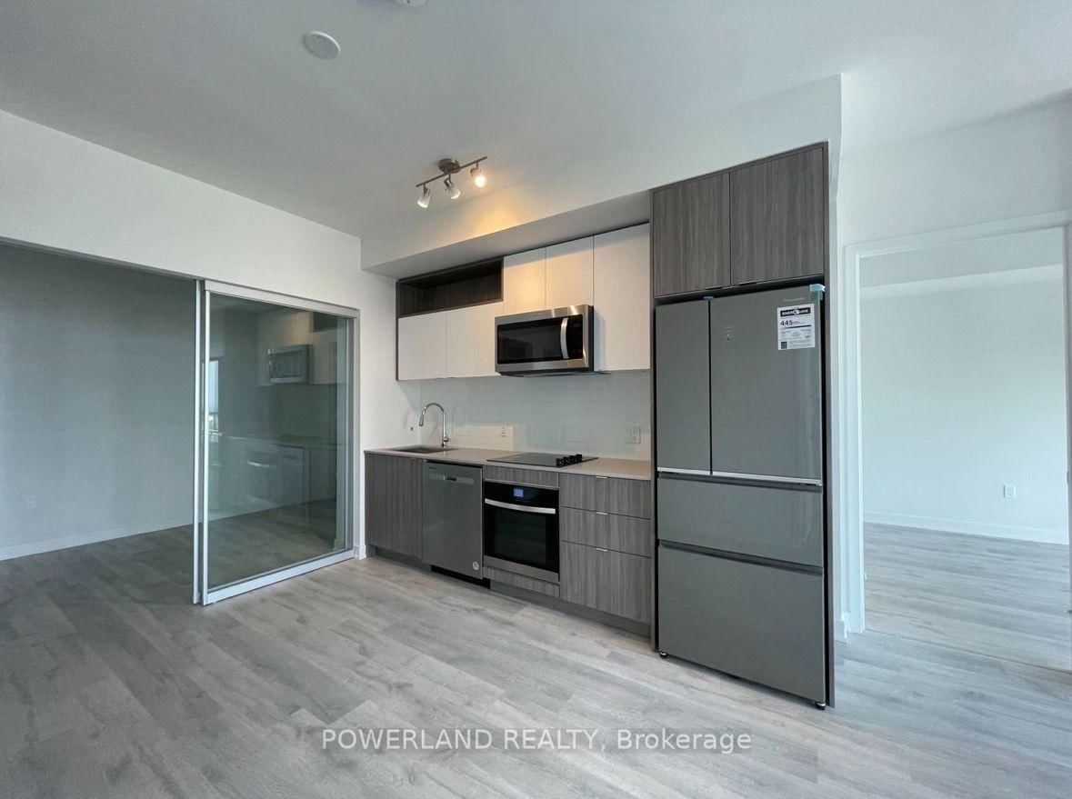 2806 - 70 Princess Street, Toronto 3