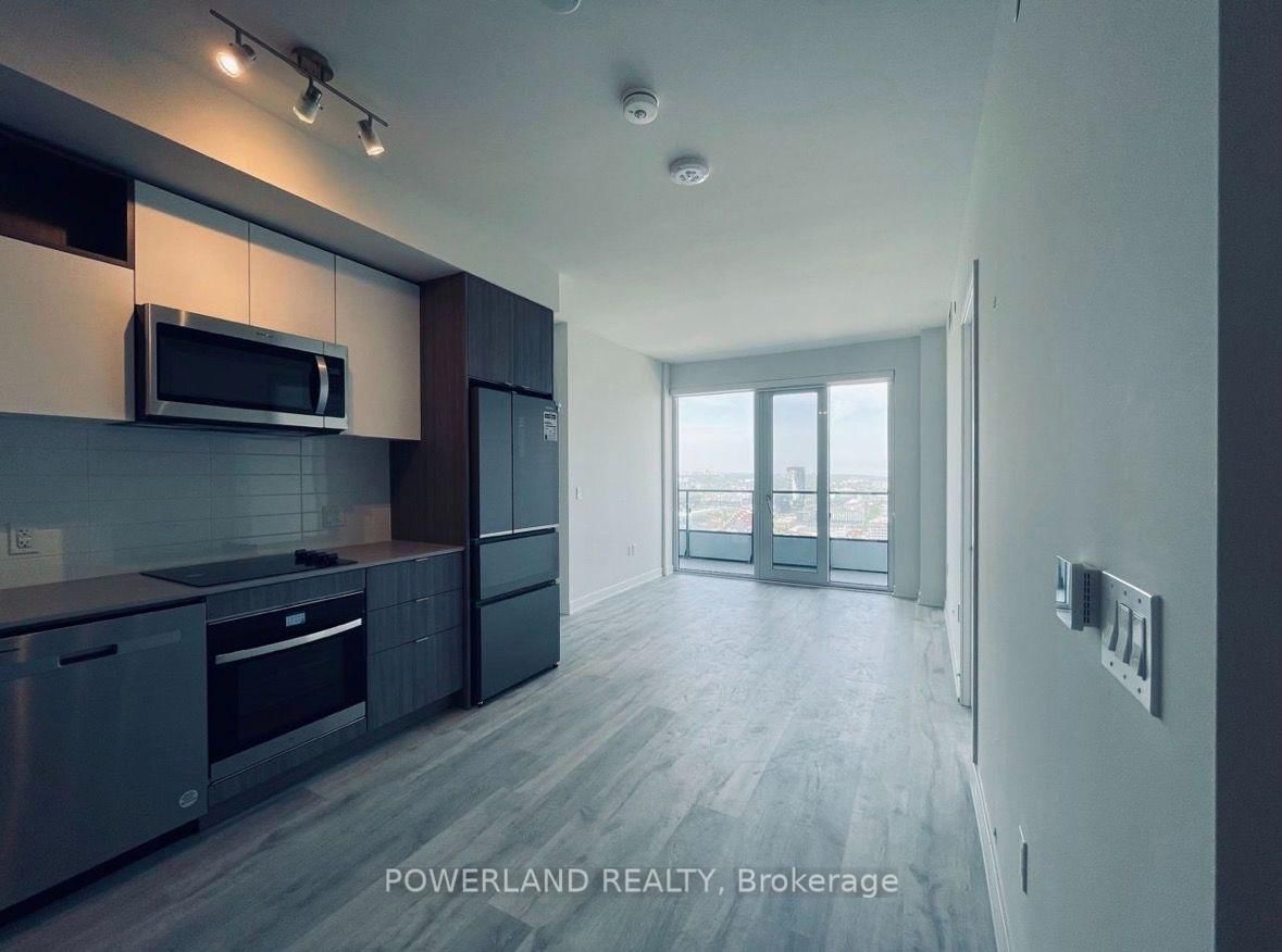 2806 - 70 Princess Street, Toronto 5