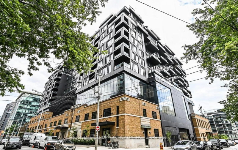 427 - 505 Richmond Street W