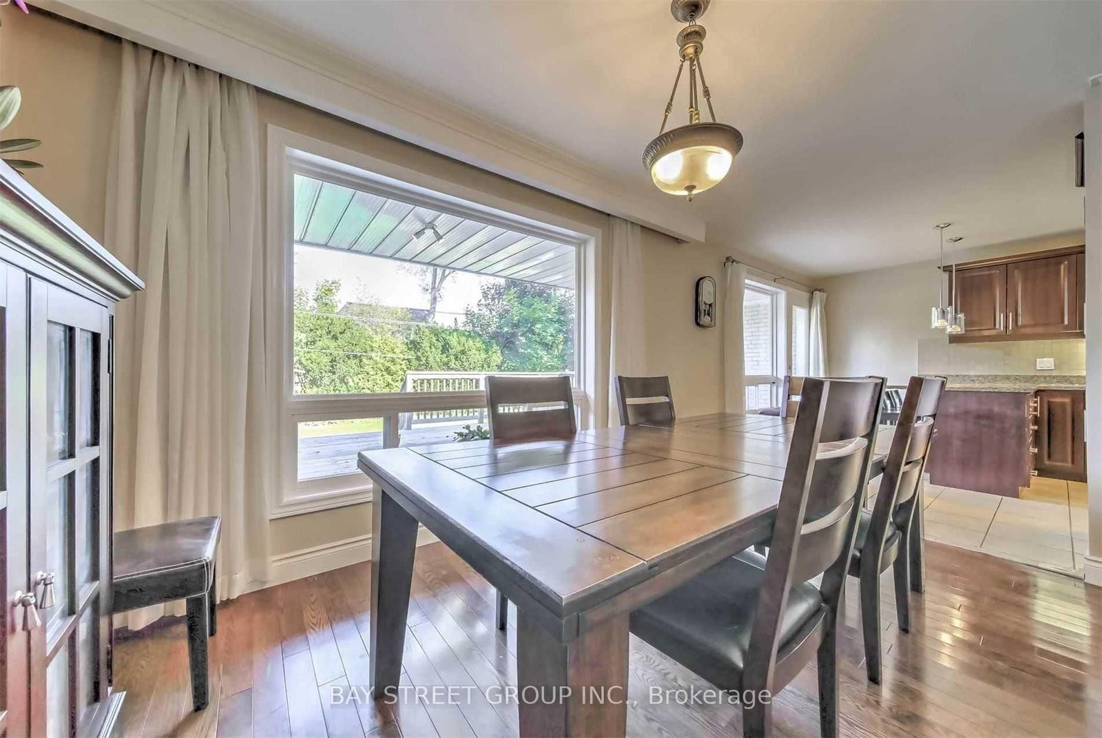 33 Heathview Avenue • Toronto, ON photo 9