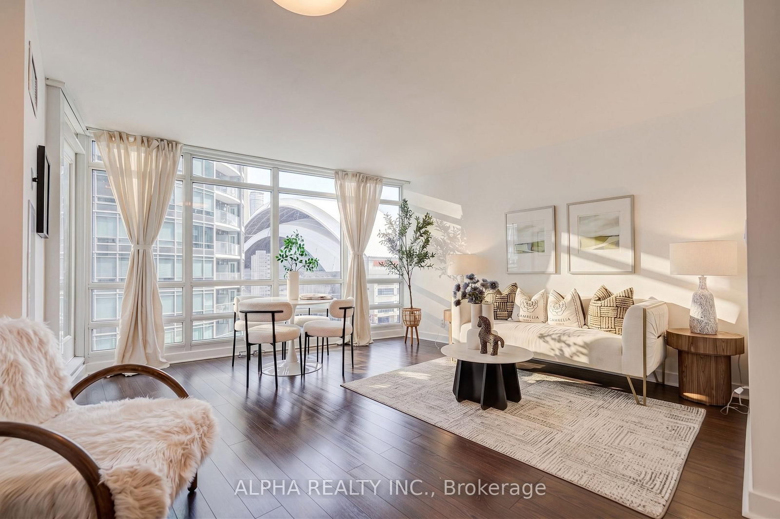 Condo for sale at 1507-381 Front Street, Toronto, Ontario, M5V 3R8 - Waterfront Communities C1 - MLS: C13680982
