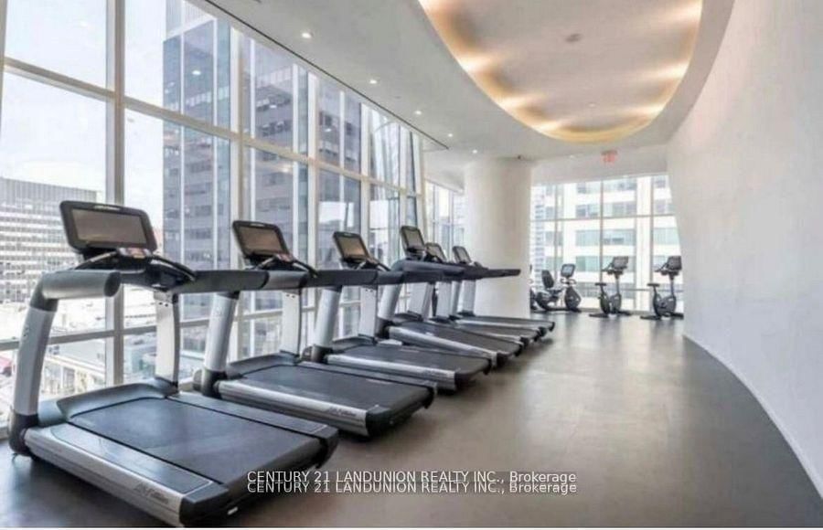 1 Bloor Street E • #2612 • Toronto, ON photo 15