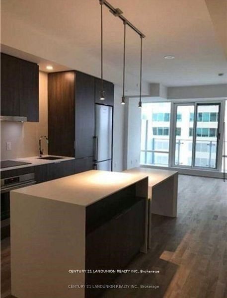 2612 - 1 Bloor Street E