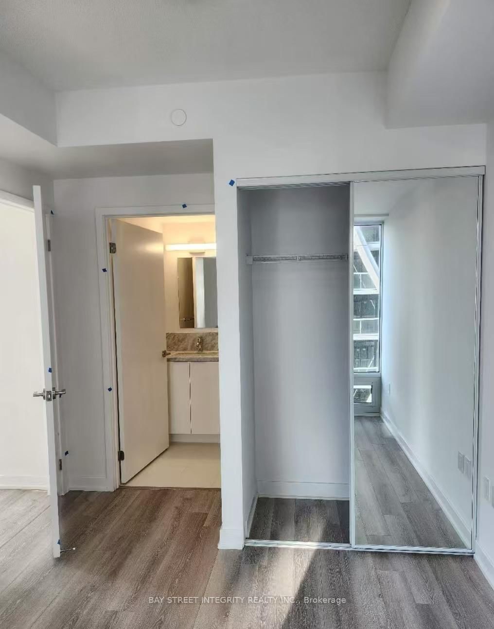 2508 - 238 Simcoe Street 4