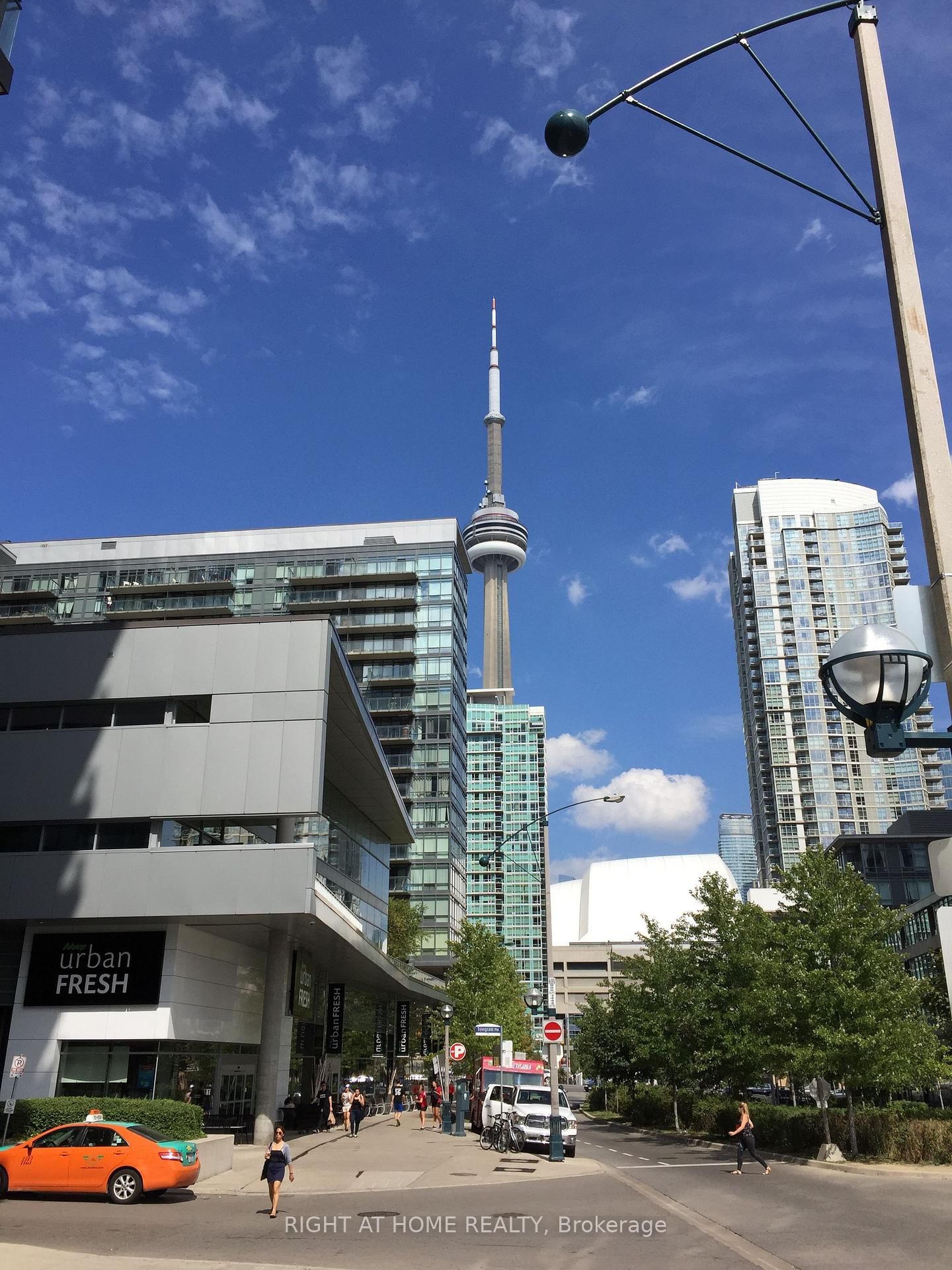 10 Capreol Court • #356 • Toronto, ON photo 32