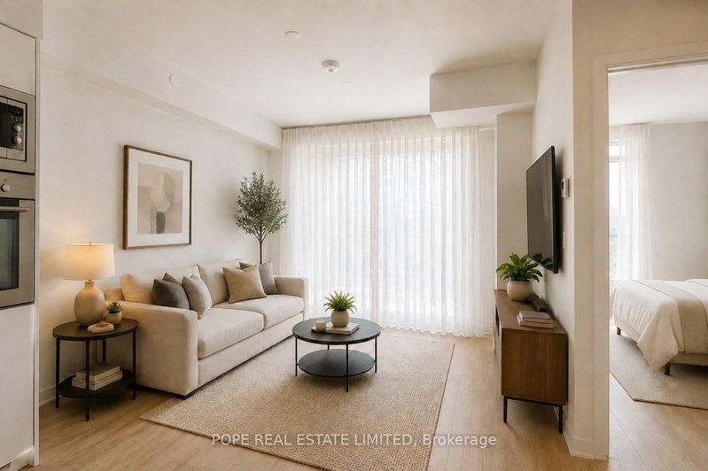 604W - 27 Bathurst Street