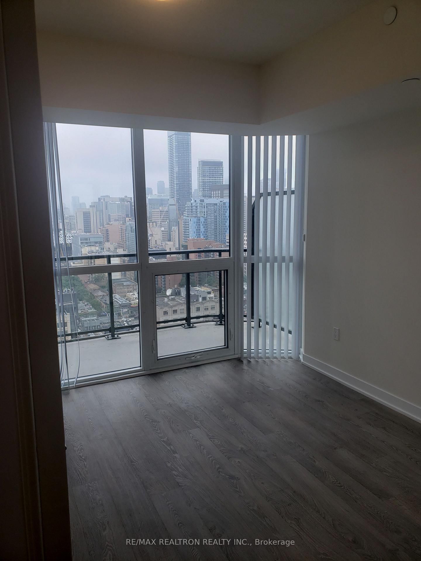 99 John Street • #2307 • Toronto, ON photo 9