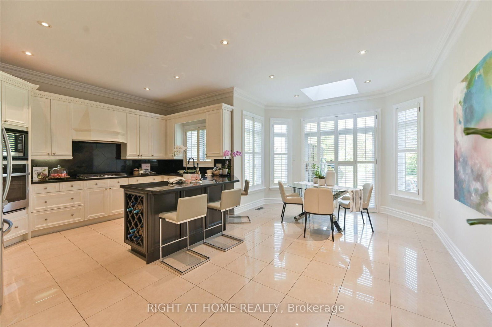 154 Charlton Boulevard • Toronto, ON photo 10