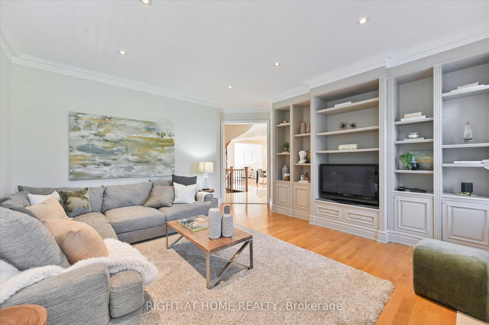 154 Charlton Boulevard • Toronto, ON photo 16