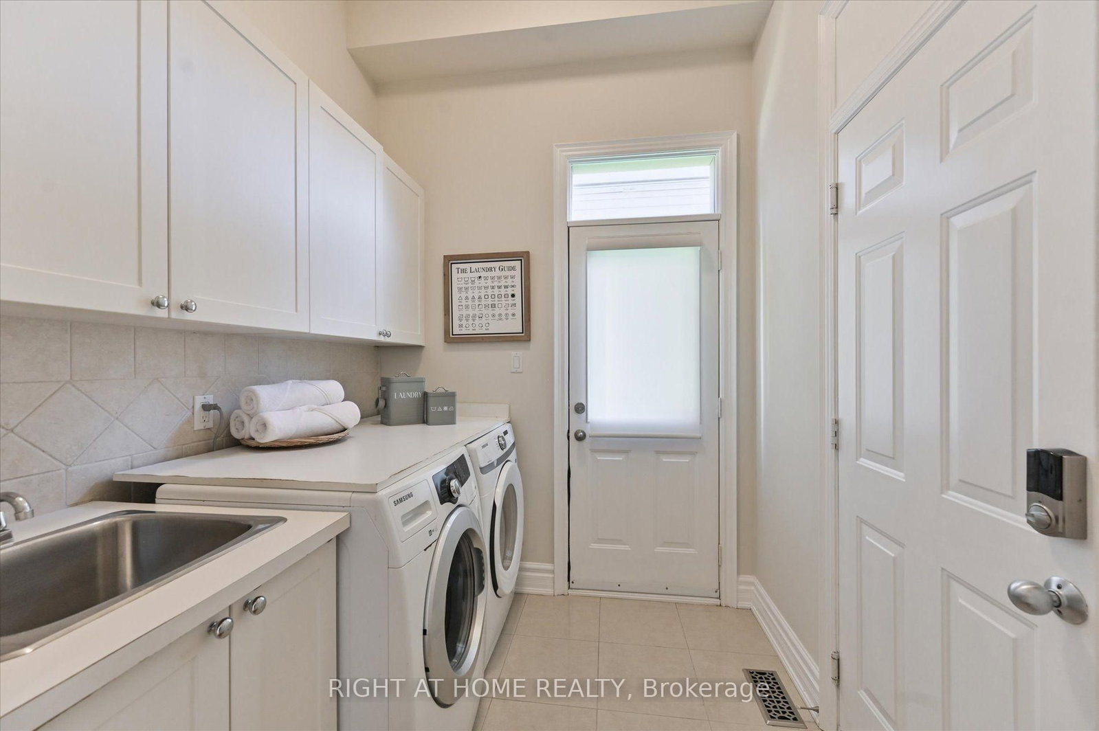 154 Charlton Boulevard • Toronto, ON photo 19