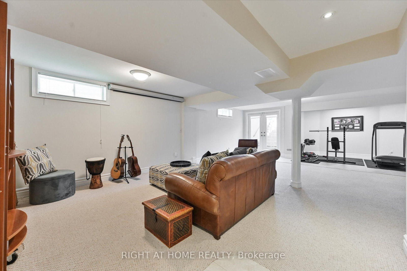 154 Charlton Boulevard • Toronto, ON photo 36