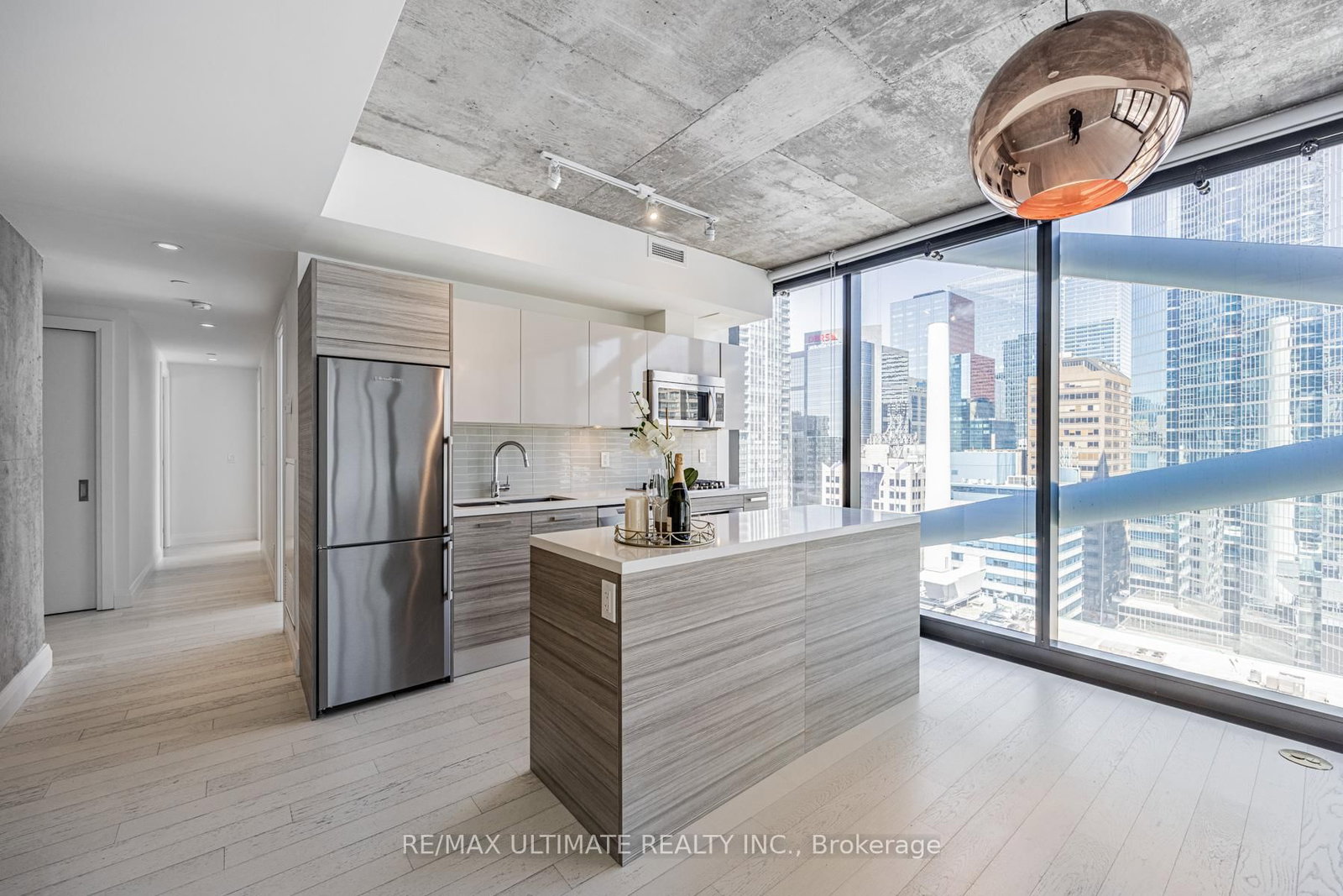 224 King Street W • #1504 • Toronto, ON photo 11