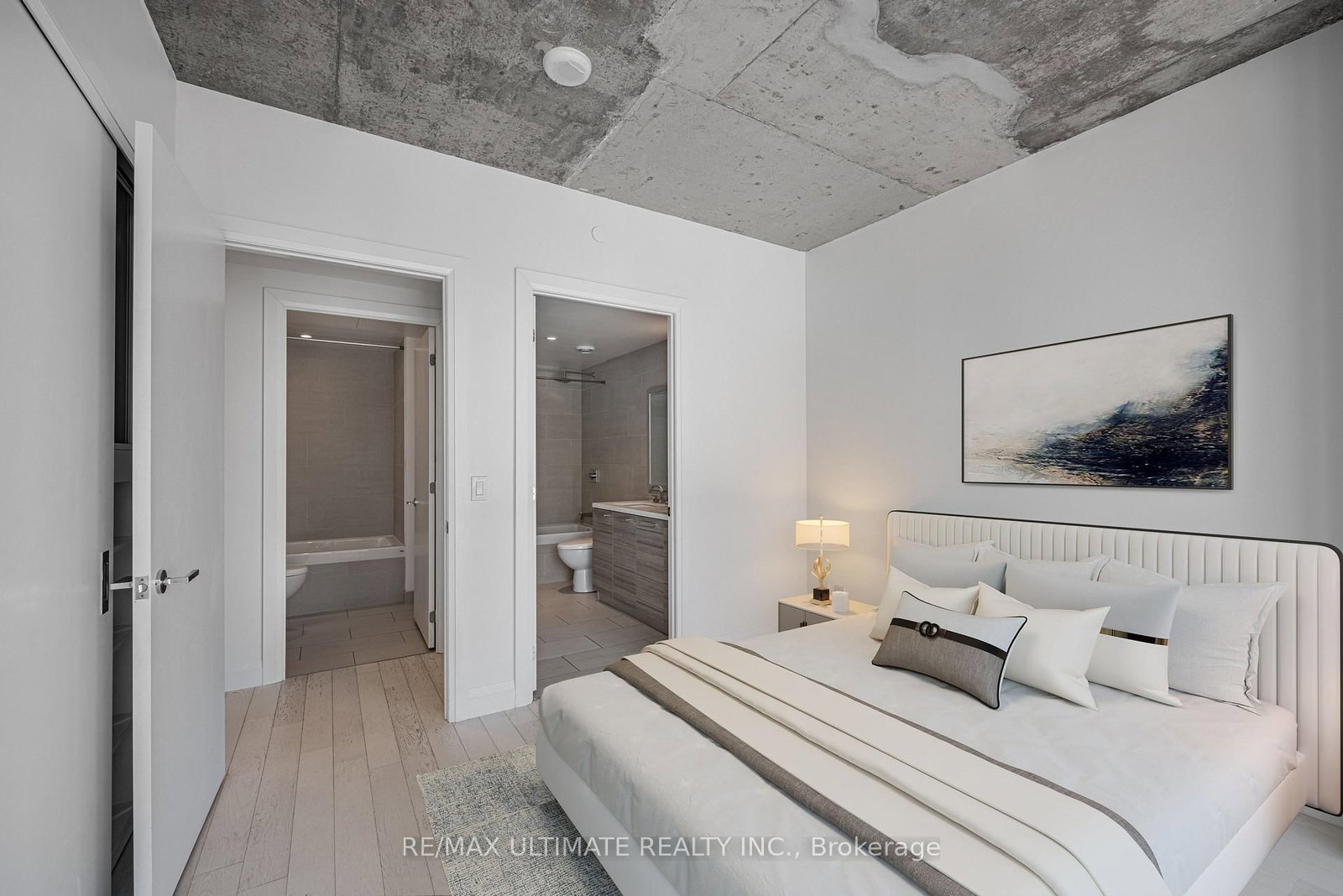 224 King Street W • #1504 • Toronto, ON photo 12