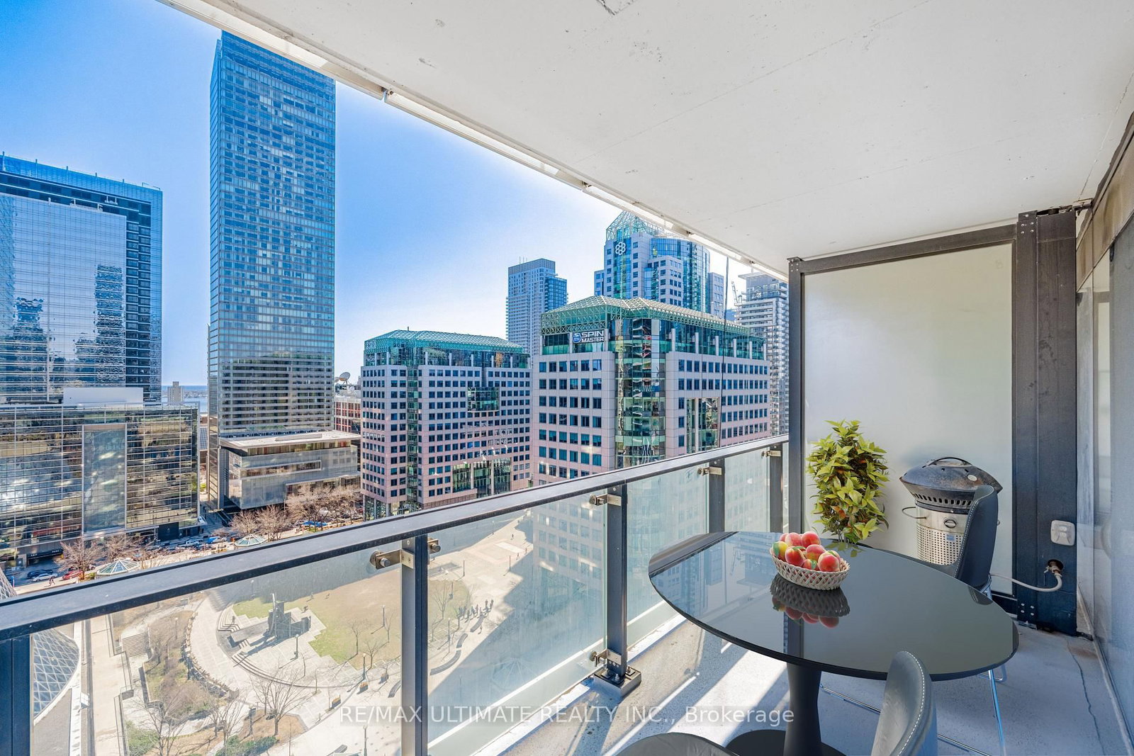 224 King Street W • #1504 • Toronto, ON photo 23