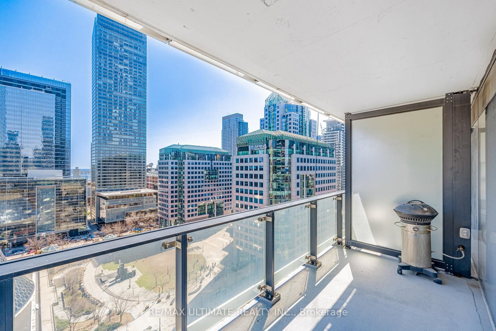 224 King Street W • #1504 • Toronto, ON photo 24