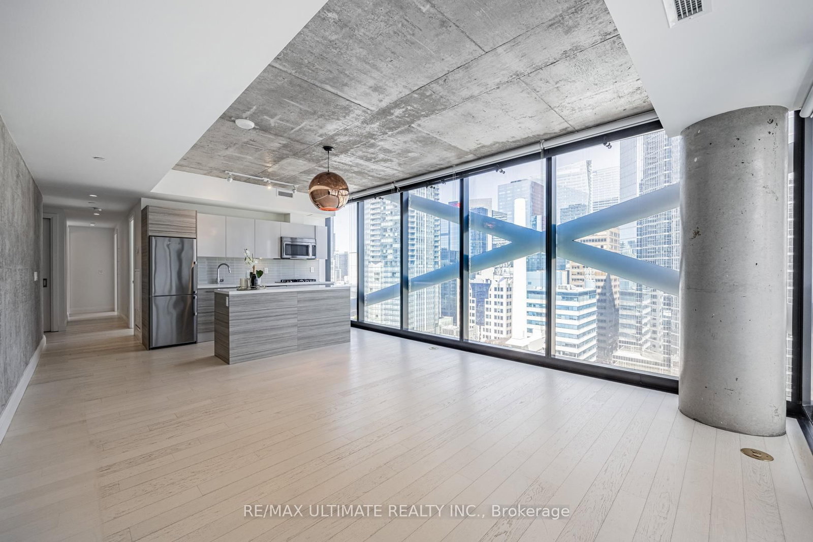 224 King Street W • #1504 • Toronto, ON photo 6