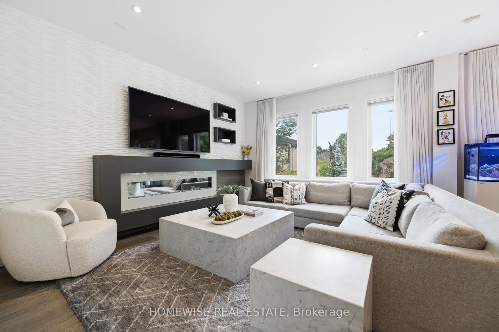 90 Mcgillivray Avenue • Toronto, ON photo 11