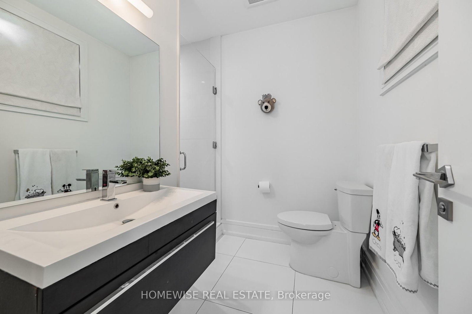 90 Mcgillivray Avenue • Toronto, ON photo 23