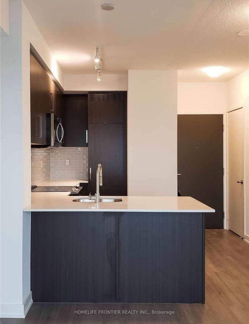 1802 - 5180 Yonge Street