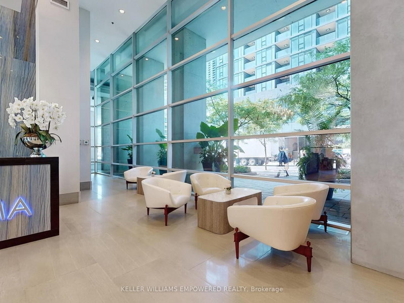 3905 - 81 Navy Wharf Court
