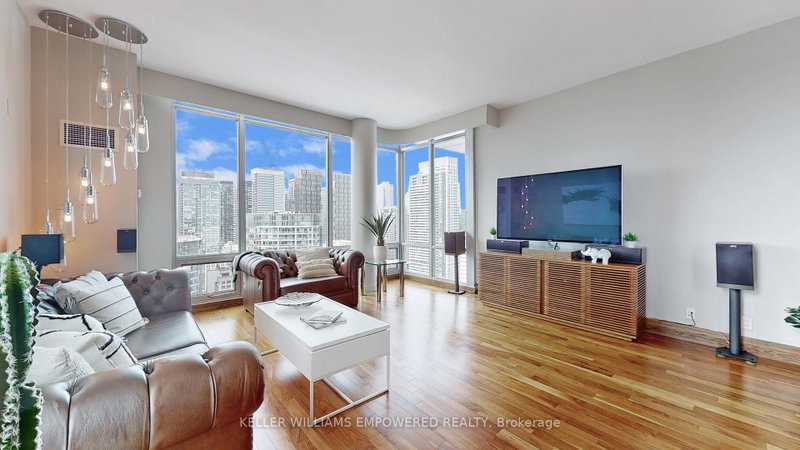 3905 - 81 Navy Wharf Court