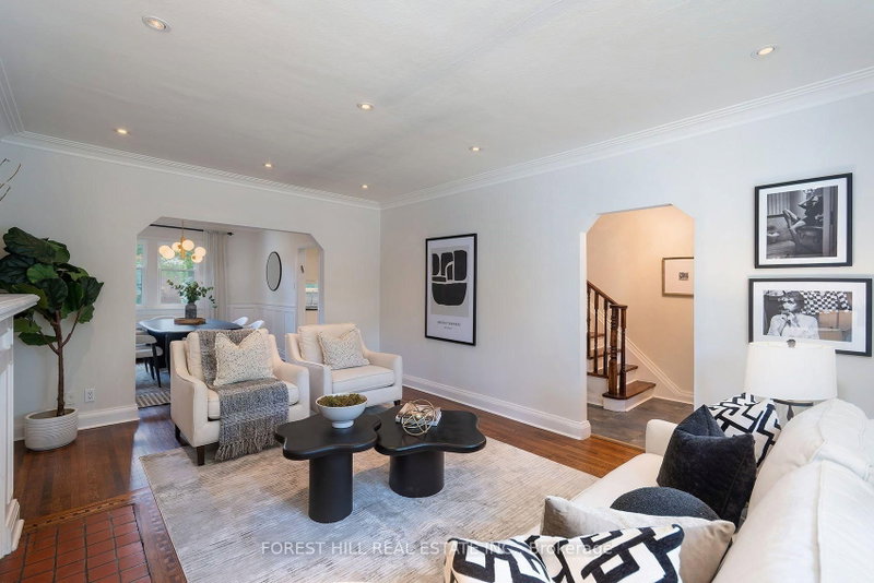 17 Fairleigh Crescent