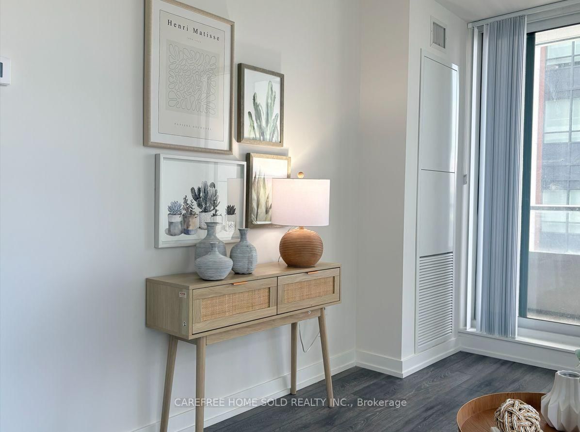 225 Sumach Street • #711 • Toronto, ON photo 10